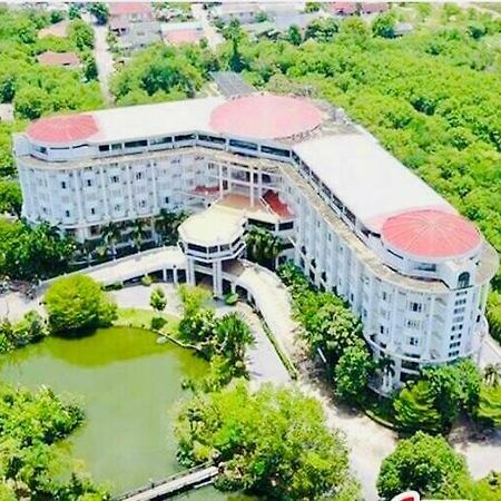 Hermitage Hotel Korat-Sha Nakhonratchasima Exteriér fotografie