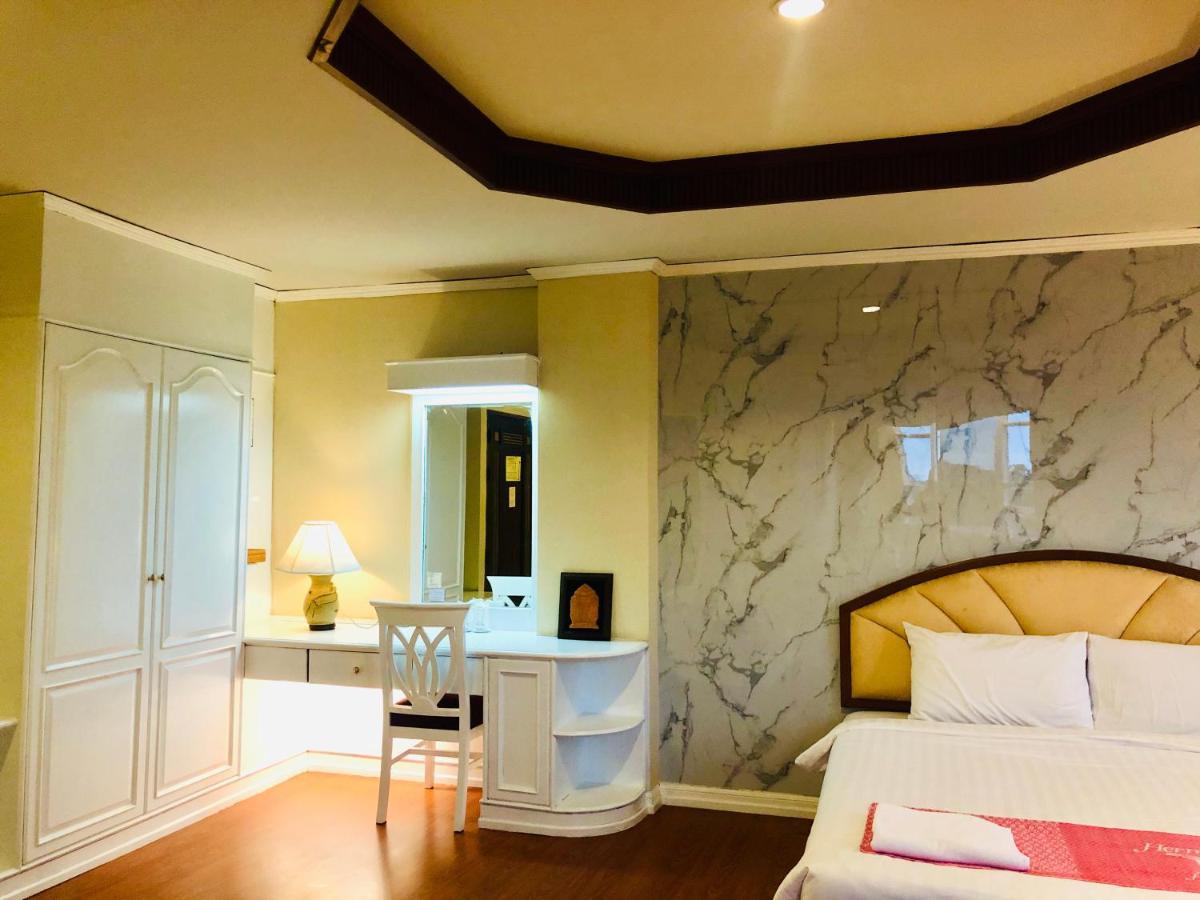 Hermitage Hotel Korat-Sha Nakhonratchasima Exteriér fotografie