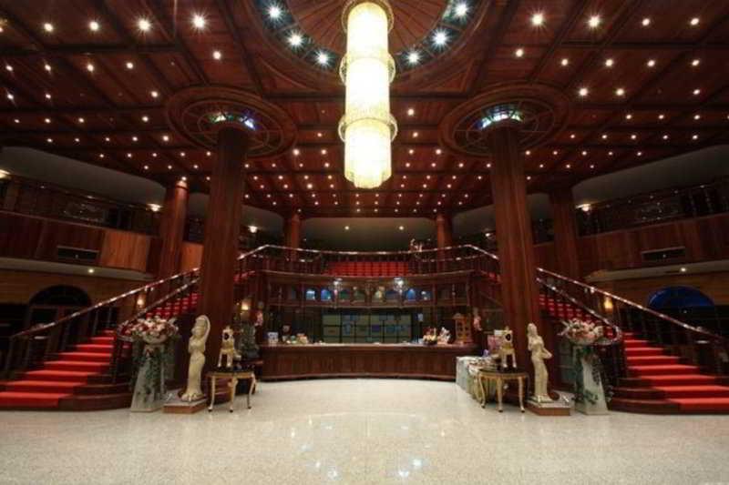 Hermitage Hotel Korat-Sha Nakhonratchasima Exteriér fotografie