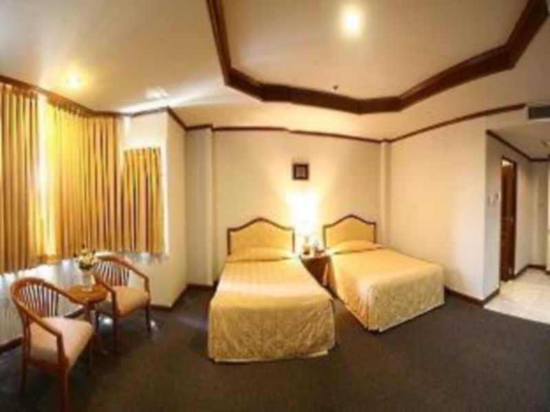 Hermitage Hotel Korat-Sha Nakhonratchasima Exteriér fotografie
